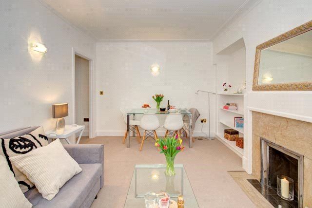 Flat to rent in Goodwood Court, 54-57 Devonshire Street, London