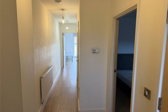 34, Coral Court, 9, Telford Road, London photo 2
