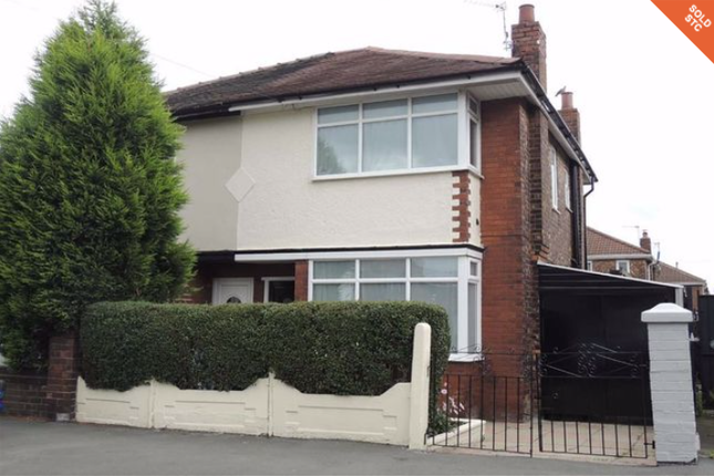 Semi-detached house to rent in Eastwood Avenue, Droyslden