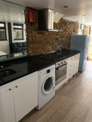 Studio R/O Monks Rest, Hillside Road, Pinner photo 2