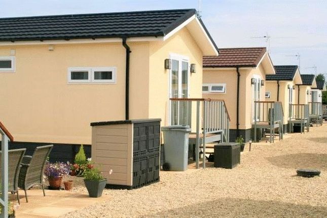 Carterton Mobile Home Park Carterton Ox18 1 Bedroom Semi