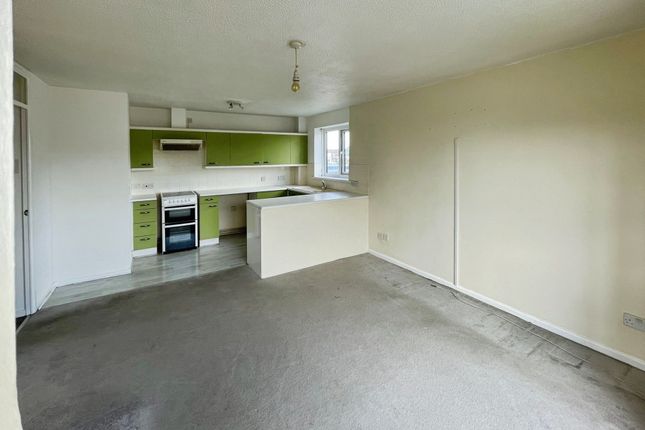Flat D, 29 Harvey Crescent, Port Talbot photo 2
