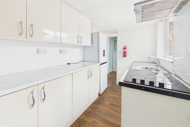 22, Harford Street, Middlesborough photo 3