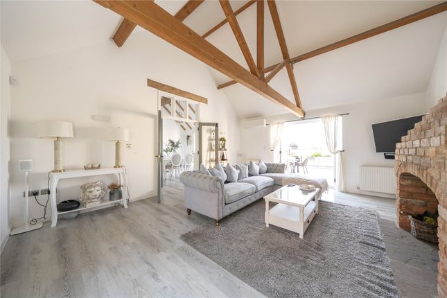 Manor Garden Barn, 7, Searson Close, Stamford photo 4