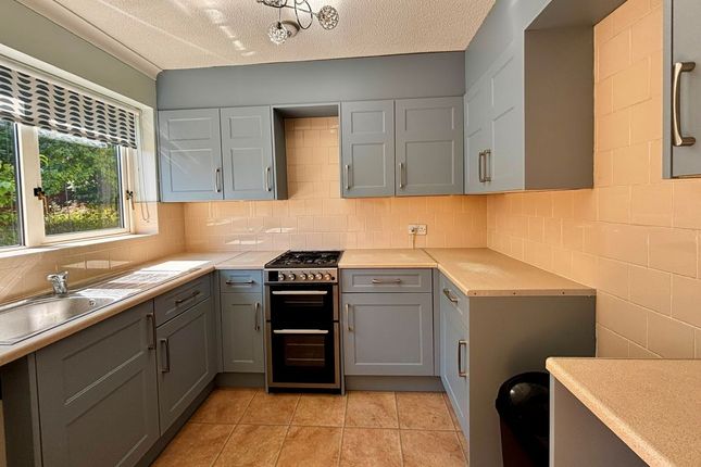 58 Sunnybank Crescent Brinsworth, Rotherham photo 4