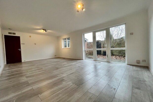 Thumbnail Property to rent in Edgeborough Way, Bromley
