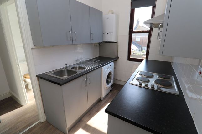 4a School Street, Newton-Le-Willows photo 5