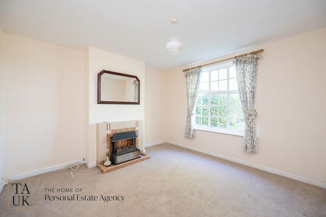 Mill Lane, Horsham photo 4