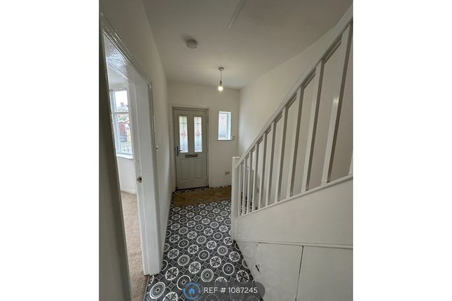 Ashfield Grove, Manchester photo 3