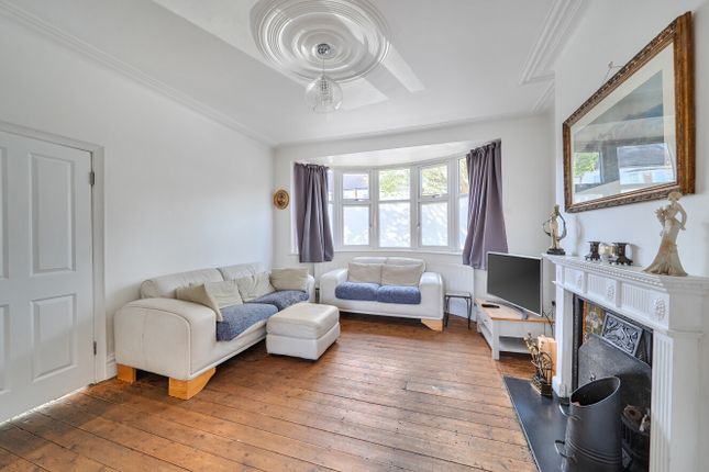 47, Clifton Road, London photo 2