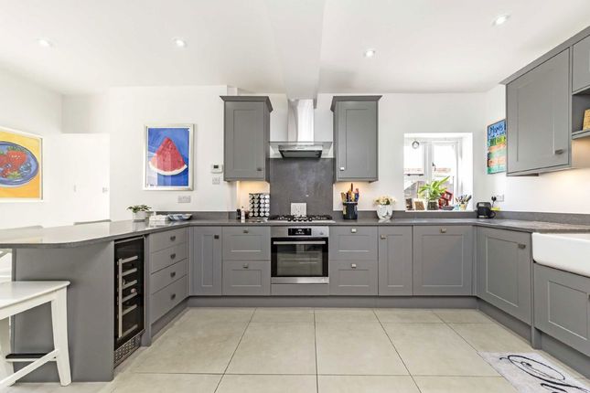 48, Woodlands Road, Surbiton photo 2