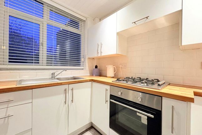 81, Christopher Way, Liverpool photo 5