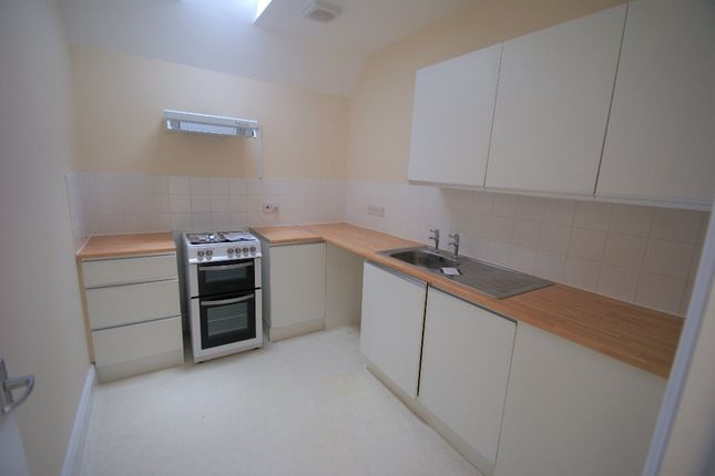 Flat 3, 15, Station Road, Tidworth photo 3