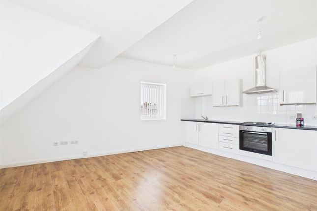 Flat 4, Arrowe House, Arrowe Park Road, Wirral photo 3