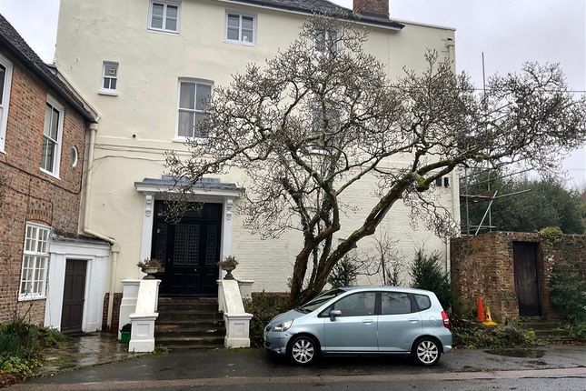 Butlers Green Road, Haywards Heath photo 2