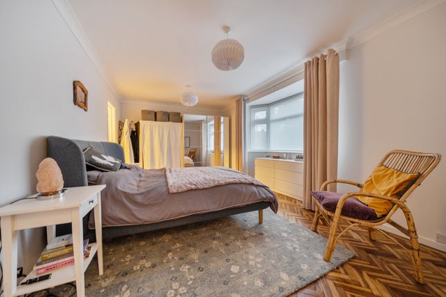 21, Meadow Way, Dorney Reach, Maidenhead photo 4