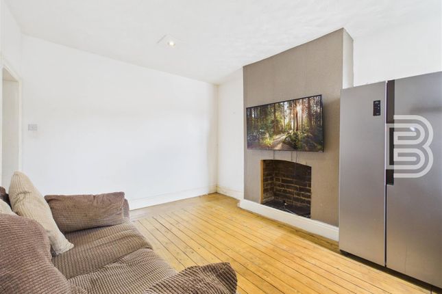 151, Grosvenor Road, Rugby photo 4