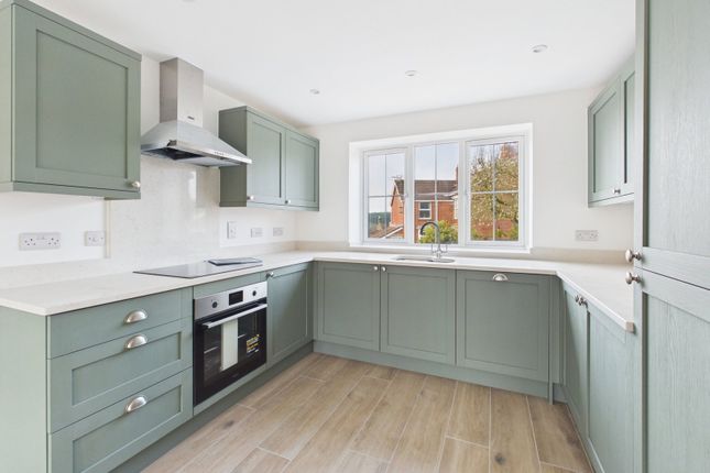 Garden Cottage, Sun Green Road, Lydney photo 2