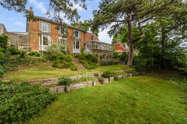 Olinda, Knoll Road, Godalming photo 4