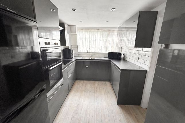 38, Pengarth Road, Kent photo 3