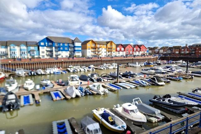 Madison Wharf,17, Shelly Road, Exmouth photo 3