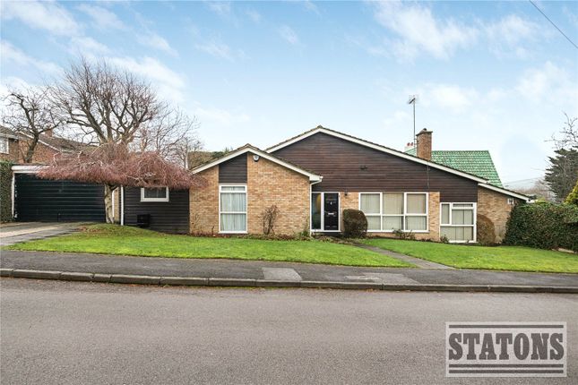 3-bed house on 2, Herons Rise, Barnet, £750,000
