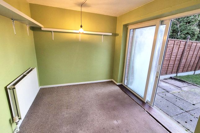 20, Preston Grove, Telford photo 4