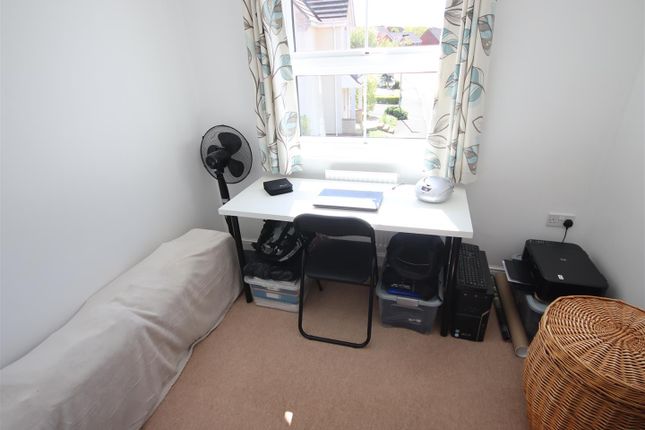End terrace house for sale in Daniell Drive, Chippenham