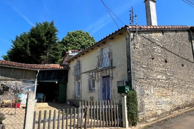 Thumbnail Cottage for sale in Pougne, Poitou-Charentes, 16700, France