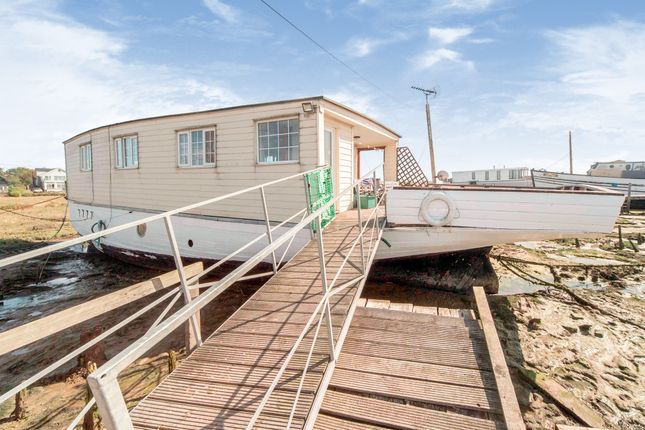 5 bed houseboat for sale in Coast Road, West Mersea ...