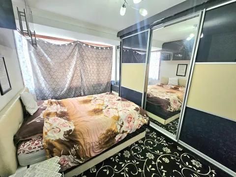 41, Hadley Gardens, SOUTHALL photo 5