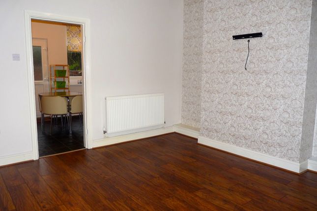 24, Carlton Street, Featherstone photo 4