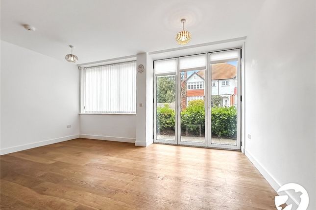 Flat 68, Berwick House 8-10,, Knoll Rise, Orpington photo 3