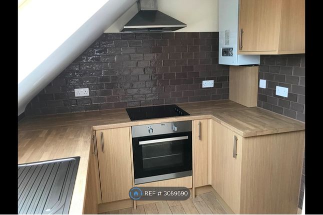 Studio flat on Southampton Road, Ringwood, £700/mo