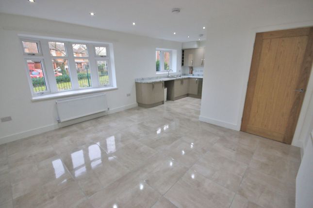 29A Chapel Street, Wigan photo 4