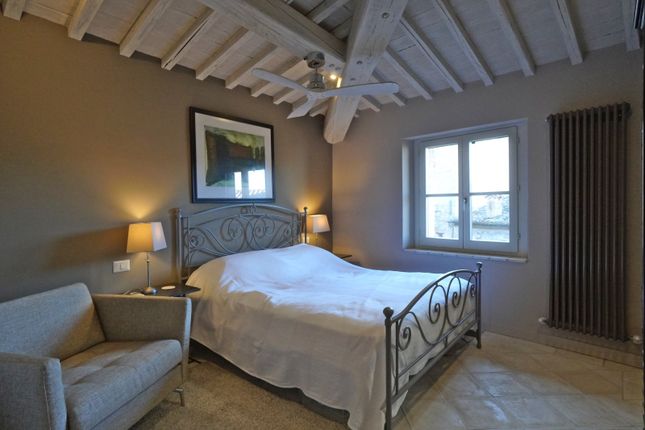 Town house for sale in Montone, Perugia, Umbria, Italy