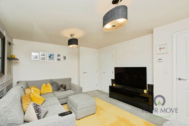 7, Rook Drive, Staffordshire photo 4