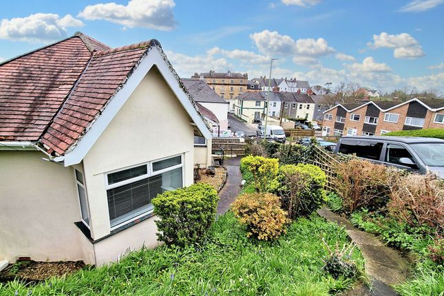 Detached bungalow to rent in Perinville Road, Torquay