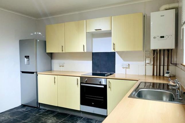 275 Hillaprk Drive, Glasgow photo 2