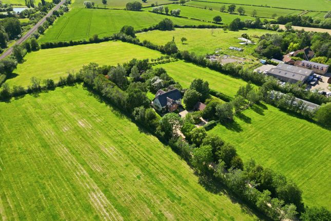 Strawberry Farm, Salford Road, Aspley Guise photo 4
