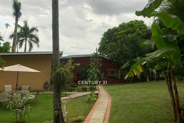 Detached house for sale in Las Cumbres, Panama