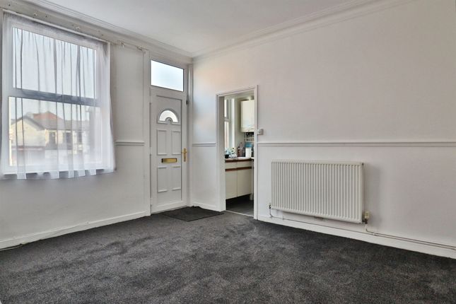 3, Highbury Place, Leeds photo 2