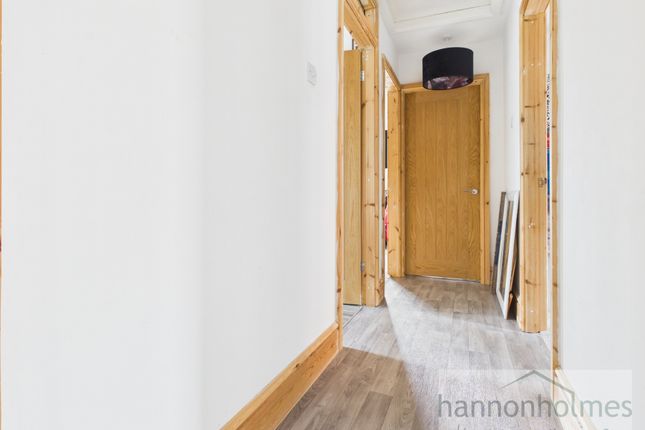 17, Bramcote Avenue, Bolton photo 3