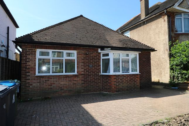 Thumbnail Bungalow to rent in Tolworth Road, Surbiton