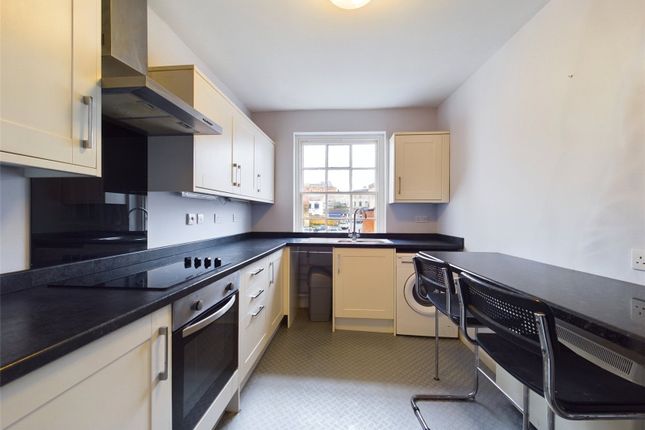 Flat for sale in King Street, Stroud, Gloucestershire