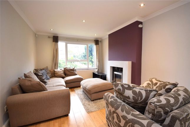 3, Summerhill Place, West Yorkshire photo 3