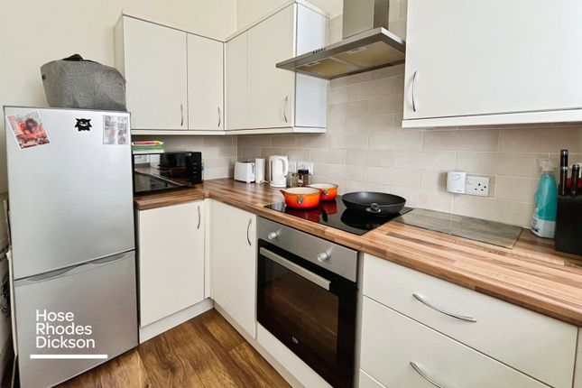 Flat 7, Summer Lea, 19, Broadway, Isle of Wight photo 4