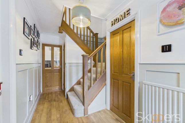 26 Broadhurst Drive, Ashford photo 4