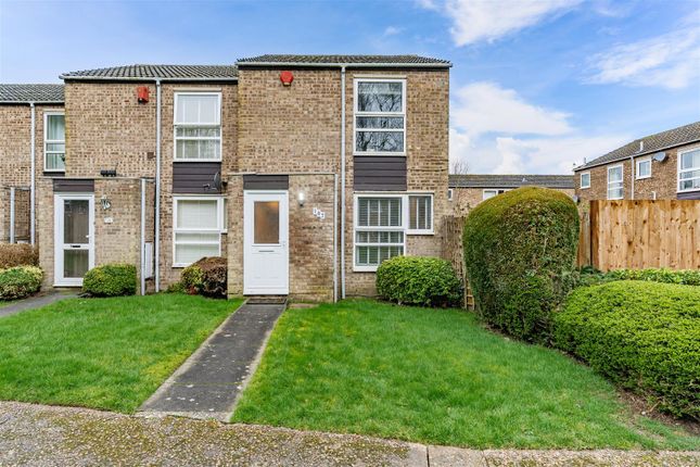 2-bed house on 107, Farm Holt, New Ash Green, £310,000