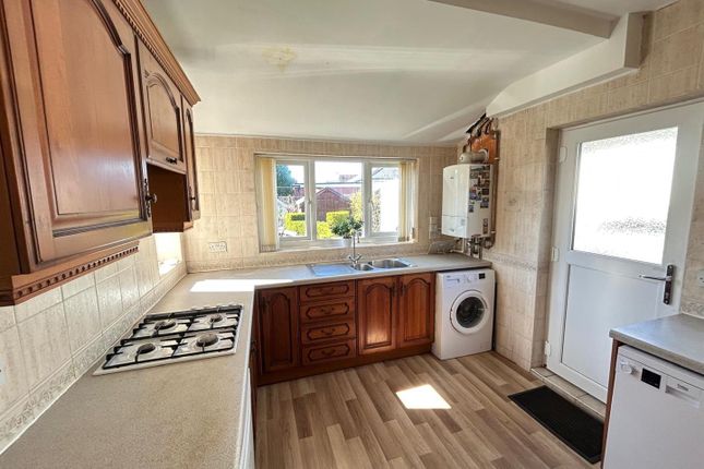 9, Roundhill Road, Darlington photo 3